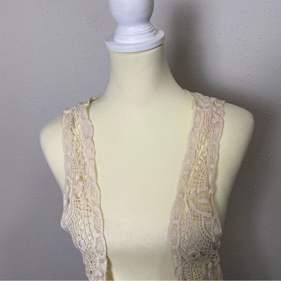 Maurices 100% Cotton Crochet Boho Hippie Vest Festival Women's Size Small - Picture 6 of 14